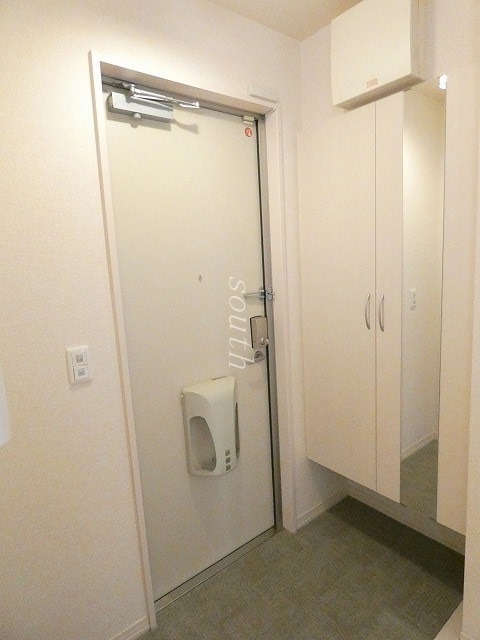玄関　シューズＢＯＸ付きの玄関