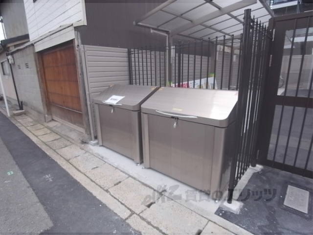 その他共有部分　ゴミ箱