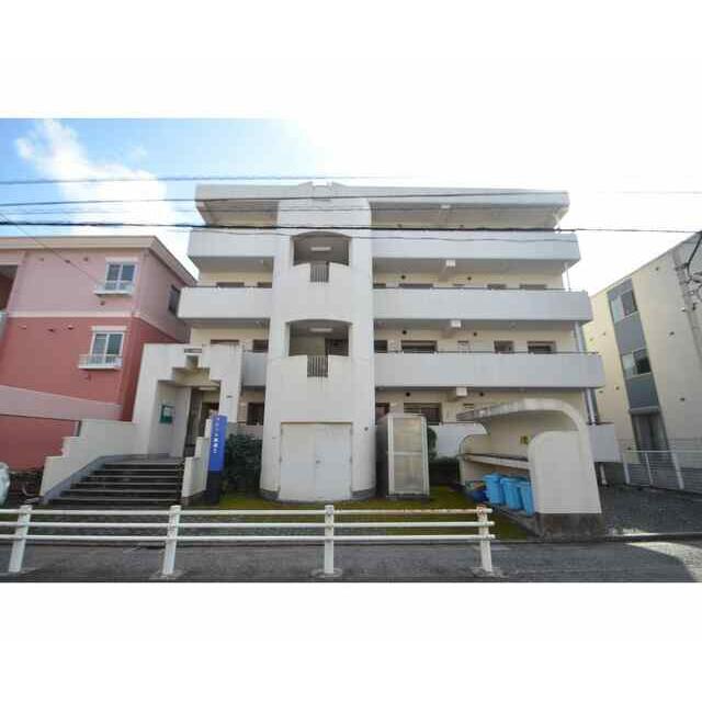 建物外観　清潔感ある外観