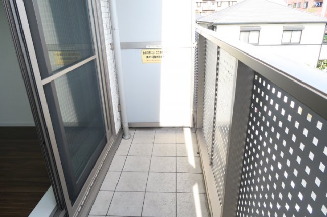 バルコニー　別室参考写真です。