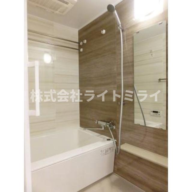 バス・シャワールーム　※写真は同タイプ住戸です。?