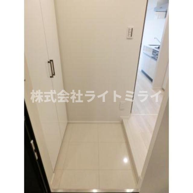 玄関　※写真は同タイプ住戸です。?