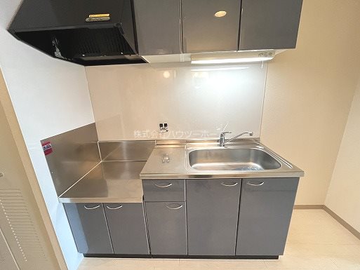 キッチン　2口ガスコンロ設置可能です。
