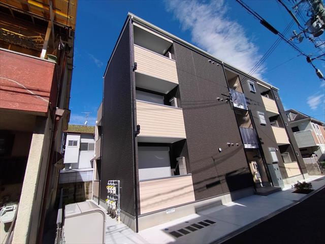 その他　寝屋川市駅バス停（西側）（その他）まで887m