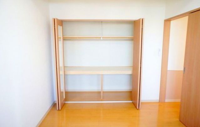 収納　各部屋にクローゼット完備しています♪