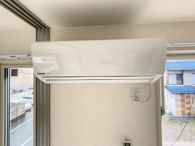 その他設備　掲載写真は同型の左右反転の部屋を掲載しております。仕様等が異