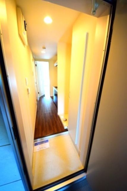 玄関　★同物件別部屋参考写真★