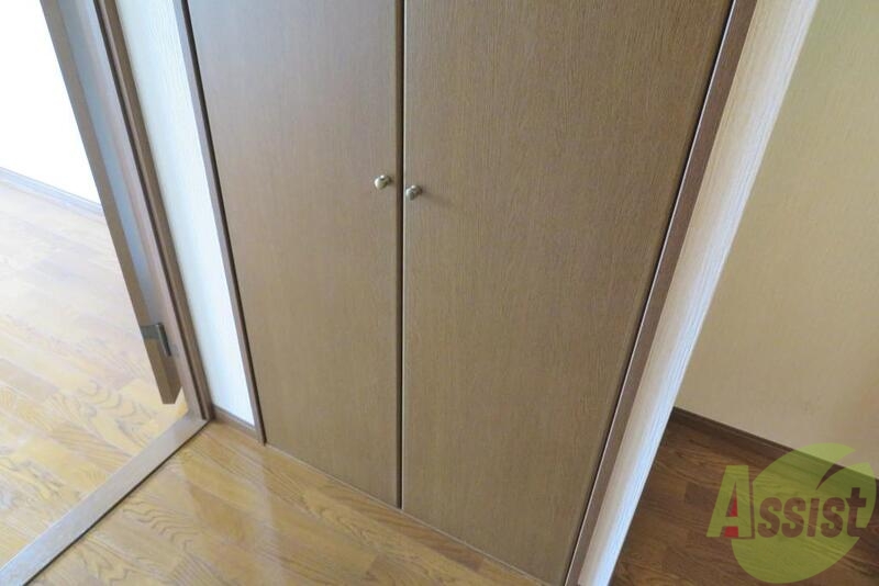 収納　収納も付いていてお部屋もスッキリしますね。
