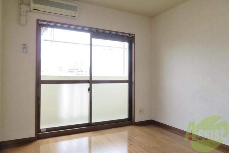 居室・リビング　７．５帖の広々とした開放感いっぱいのお部屋です。