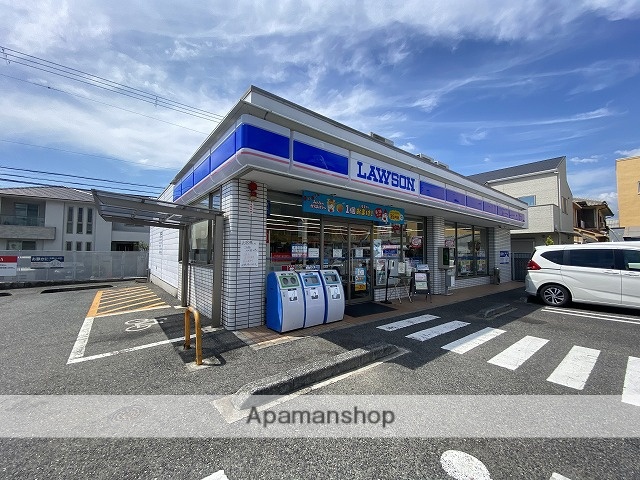 コンビニ　ローソン（コンビニ）まで1007m