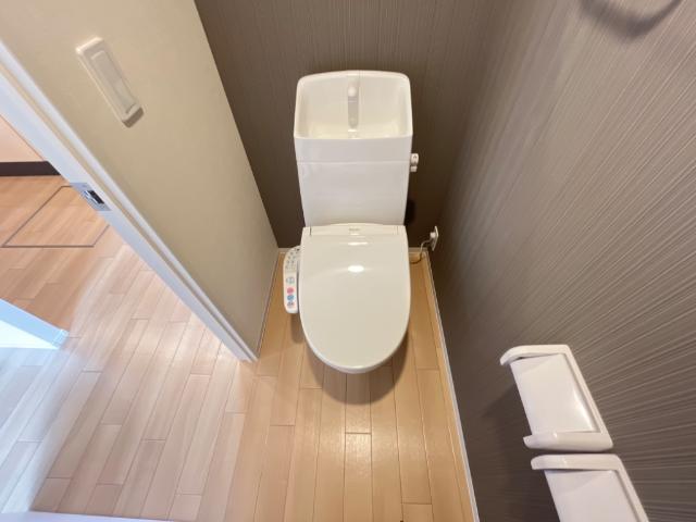 トイレ　シャワー付トイレ