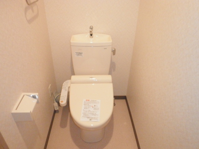 トイレ　ウォシュレット
