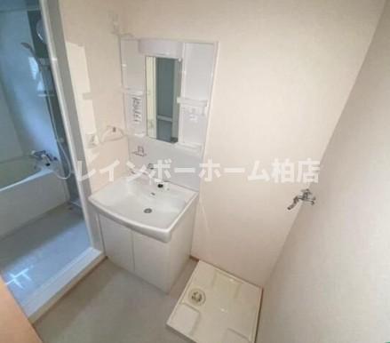 洗面設備　シャンプードレッサーです