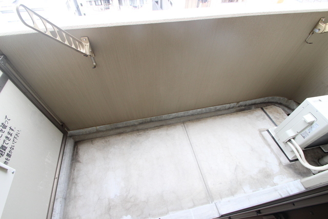 バルコニー　※別のお部屋の写真です。