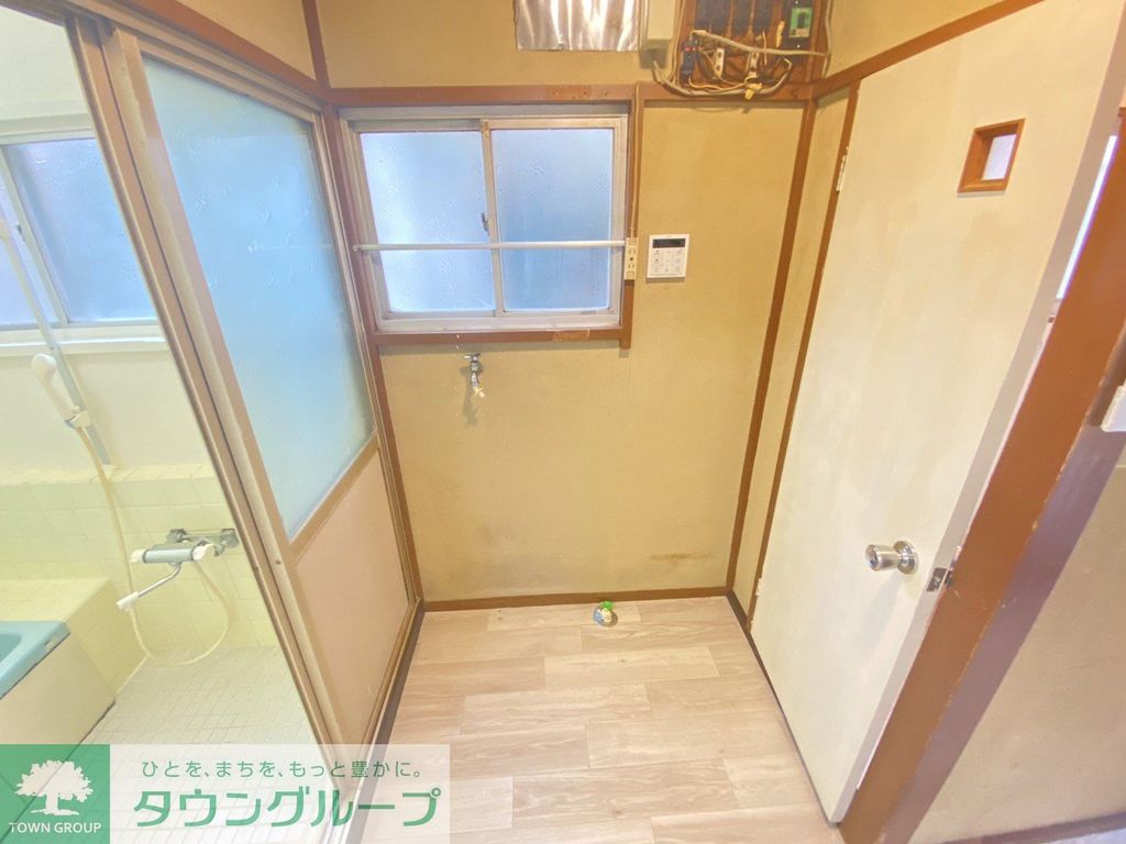 玄関　玄関