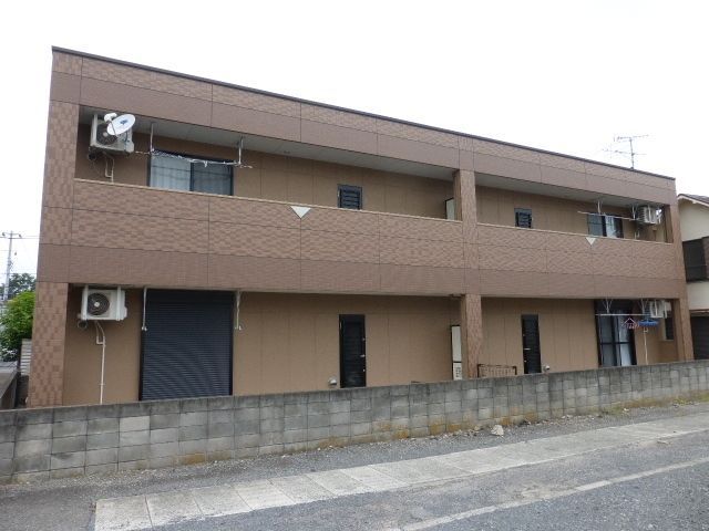 建物外観　閑静な住宅街ですよ
