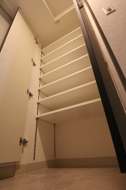 収納　※別室の参考写真の為、現況優先です。