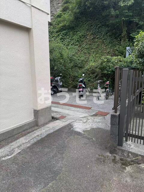 駐車場　前回募集時の写真