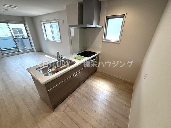 ＪＲ片町線 放出駅 徒歩2分 8階建 築1年のキッチン写真