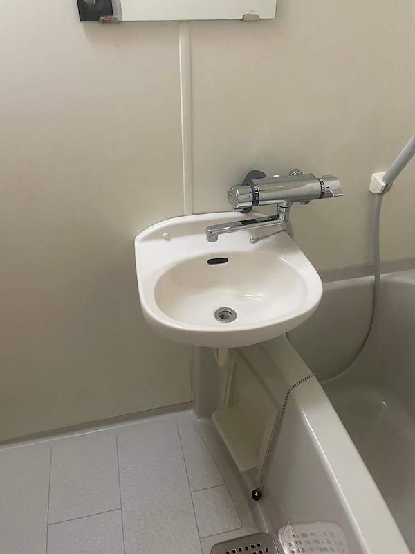 洗面設備　※同タイプの他のお部屋です