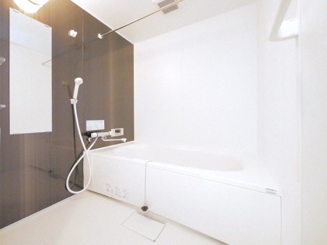 バス・シャワールーム　ゆったりとしたお風呂です♪