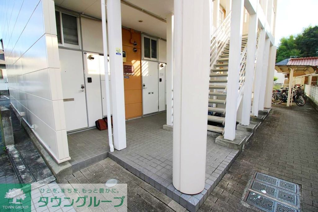 エントランス　エントランス
