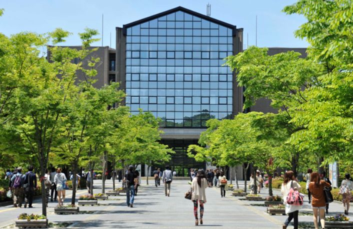 大学・短大　龍谷大学　瀬田キャンパス（大学・短大）まで2455m