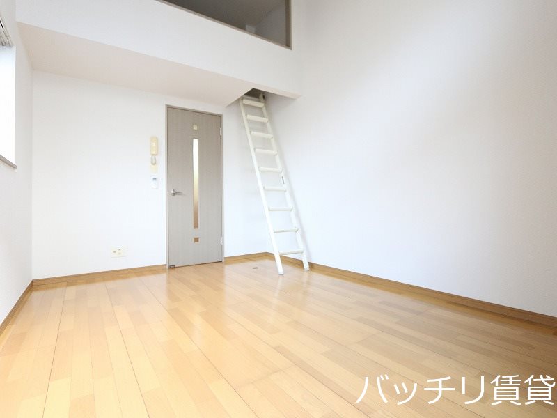 居室・リビング　画像は別号室写真の為、現状を優先いたします