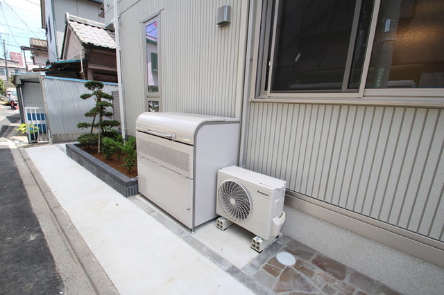 その他共有部分　ゴミ置き場は清潔なゴミストッカー