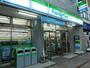 コンビニ　ファミリーマート 神田須田町一丁目店（コンビニ）まで129m
