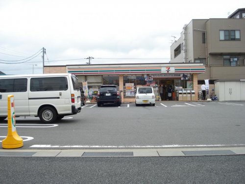 コンビニ　セブンイレブン 福山南蔵王3丁目店（コンビニ）まで199m