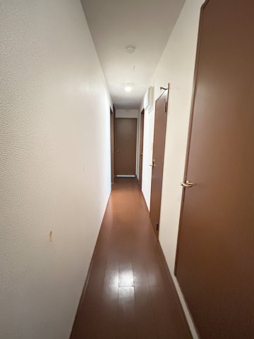 その他　201号室参照