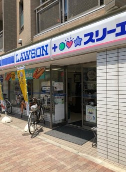 コンビニ　ローソン・スリーエフ中野弥生町店（コンビニ）まで333m