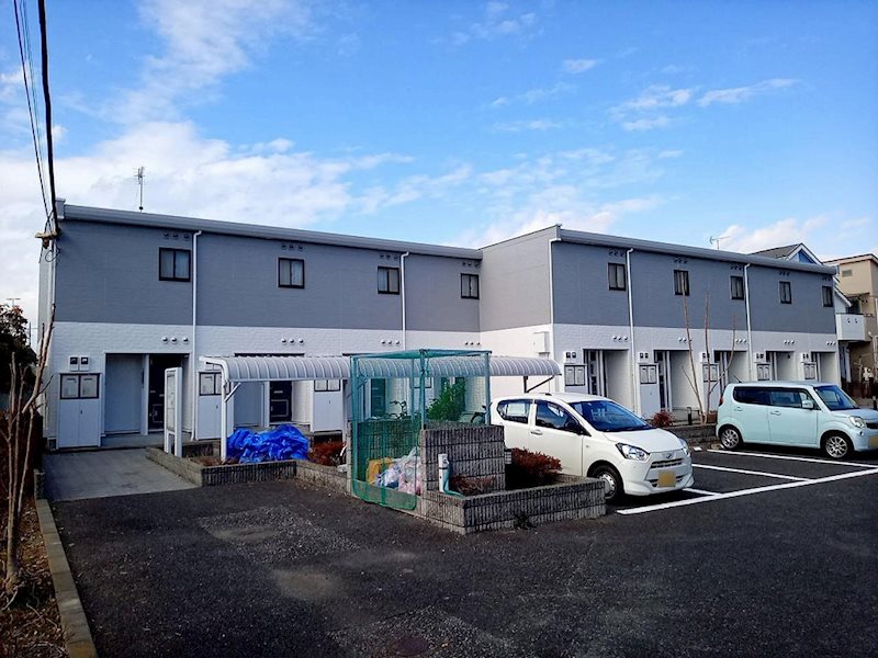 建物外観　4路線利用可能な拝島駅徒歩圏。