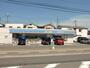 コンビニ　ローソン 八尾青山店（コンビニ）まで582m