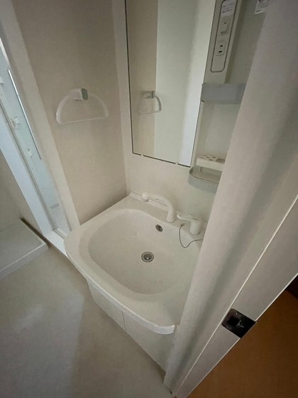 洗面設備　※別部屋の写真です