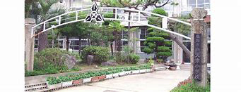 小学校　大津小学校（小学校）まで427m