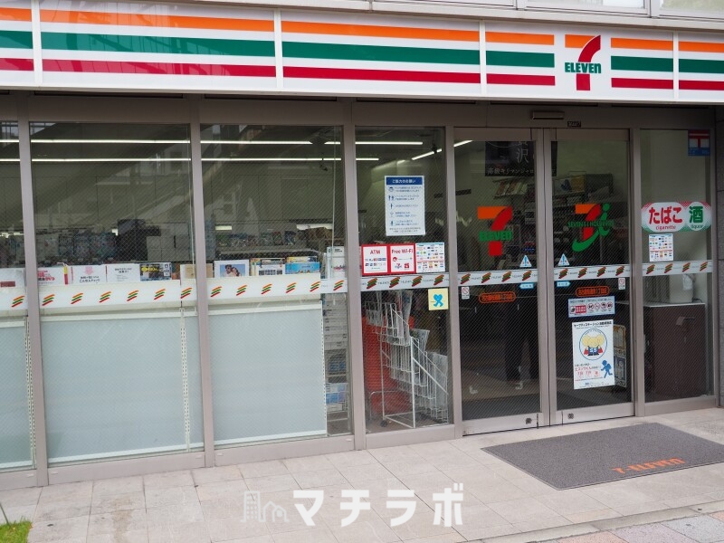 コンビニ　セブンイレブン　名古屋泉３丁目店（コンビニ）まで166m