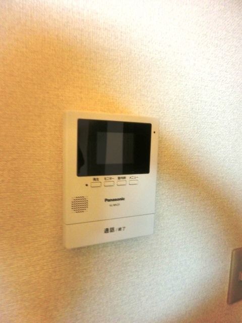 セキュリティ　モニター付きインターホン