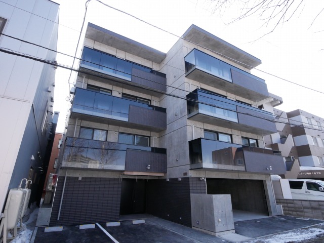 建物外観　地下鉄東西線　南郷１８丁目　徒歩7分