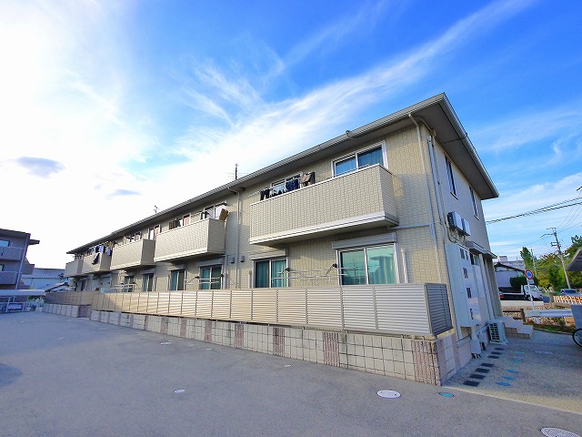 建物外観　きれいな外観です