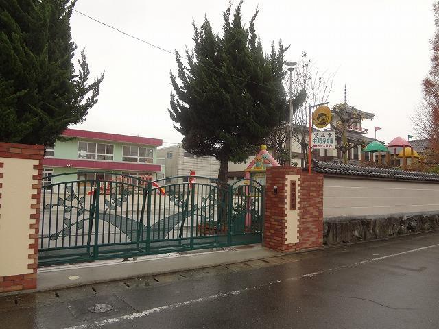幼稚園・保育園　中間保育園（幼稚園・保育園）まで1030m