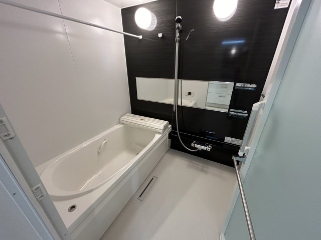 バス・シャワールーム　同施工メーカーの類似写真です。
