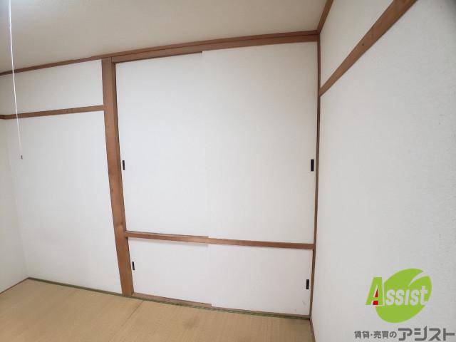 収納　押入です。部屋をすっきりと見せるのに欠かせません！