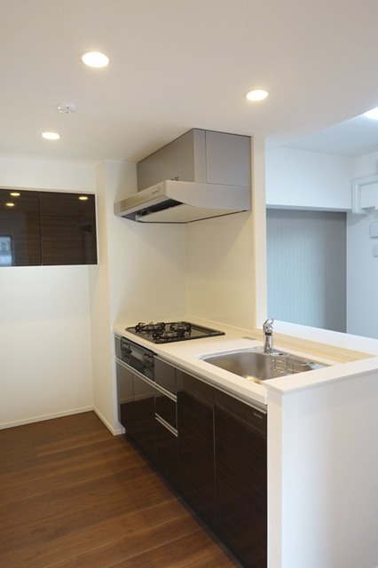 キッチン　※写真は同タイプ住戸です。