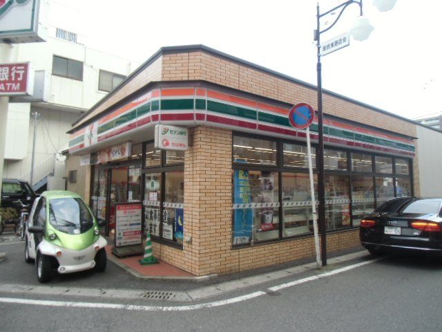 コンビニ　セブン-イレブン八千代勝田台駅前店（コンビニ）まで219m