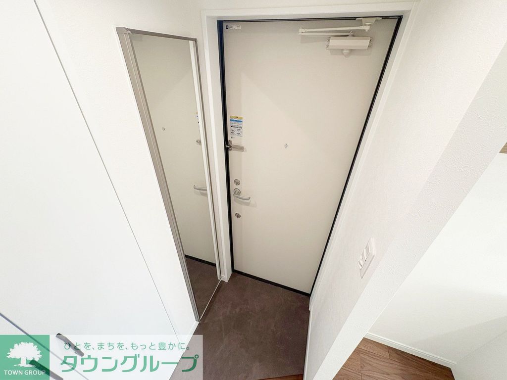 玄関　バルコニー