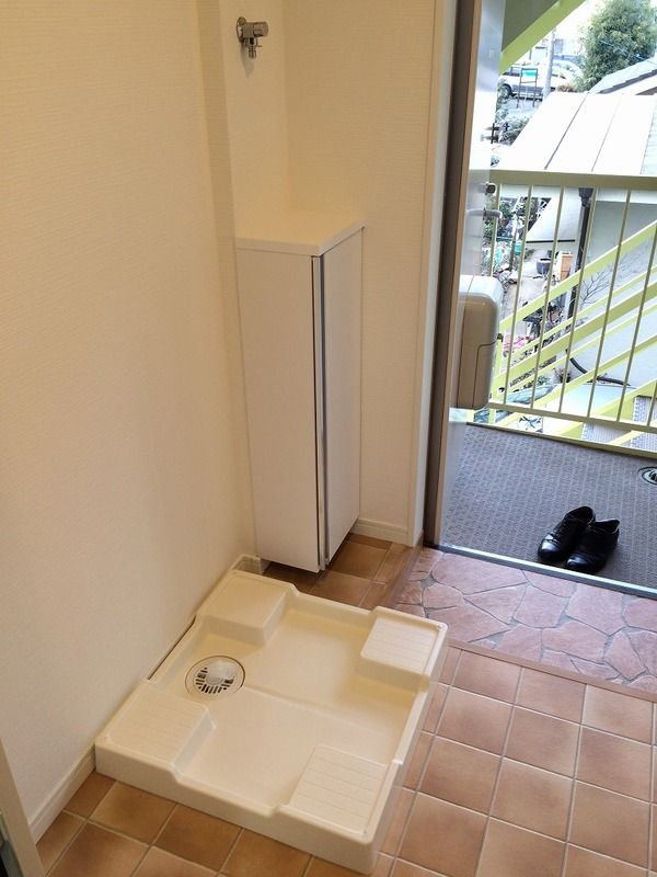 玄関　※現況優先となります。