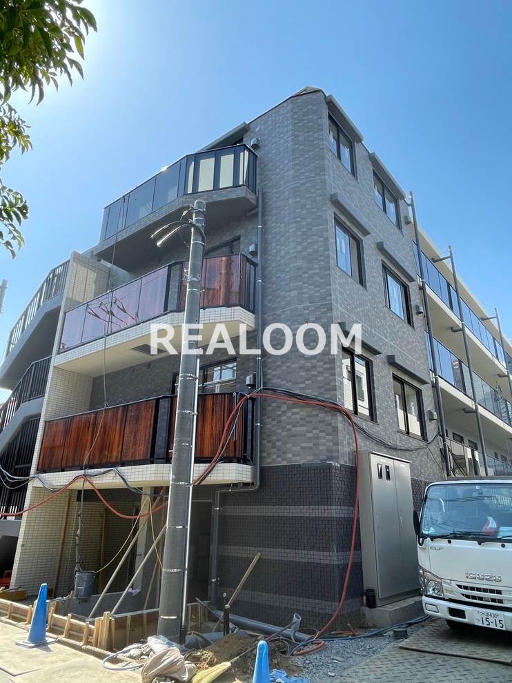 建物外観　写真と現況が異なる場合は現況を優先いたします。