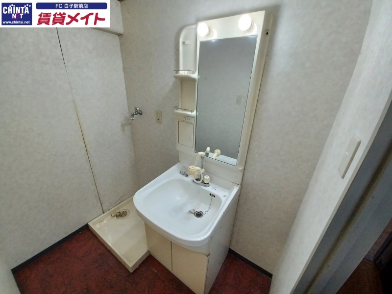 洗面設備　同物件別室画像